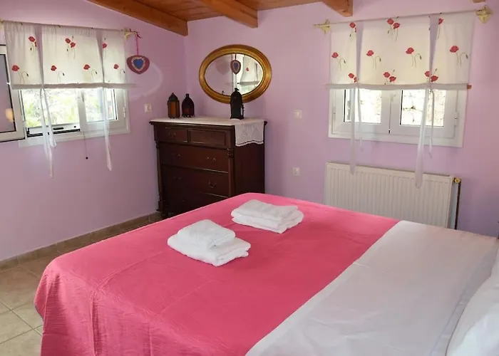 Mountain Breeze Cottage