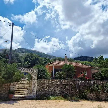 Mountain Breeze Cottage Makriotika Exterior foto